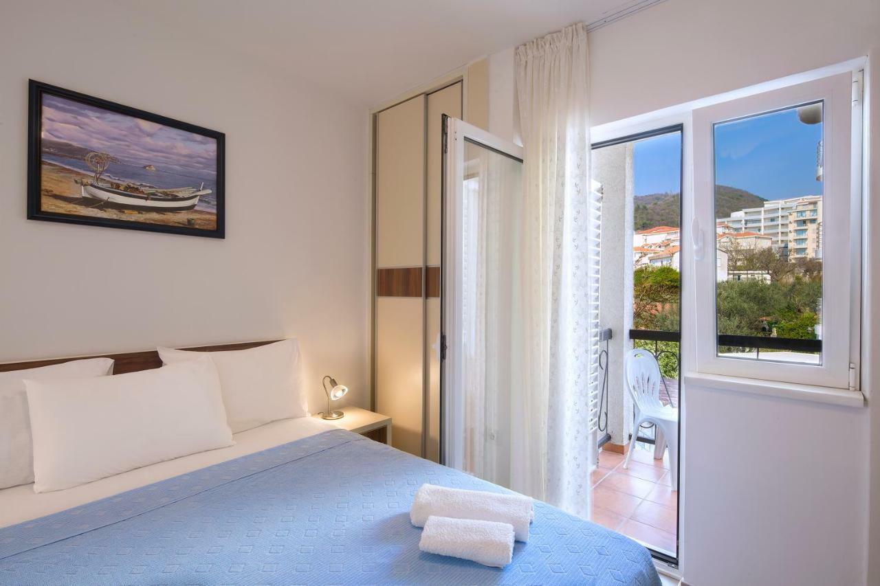 Apartment Ivanovic Family Bečići Екстериор снимка
